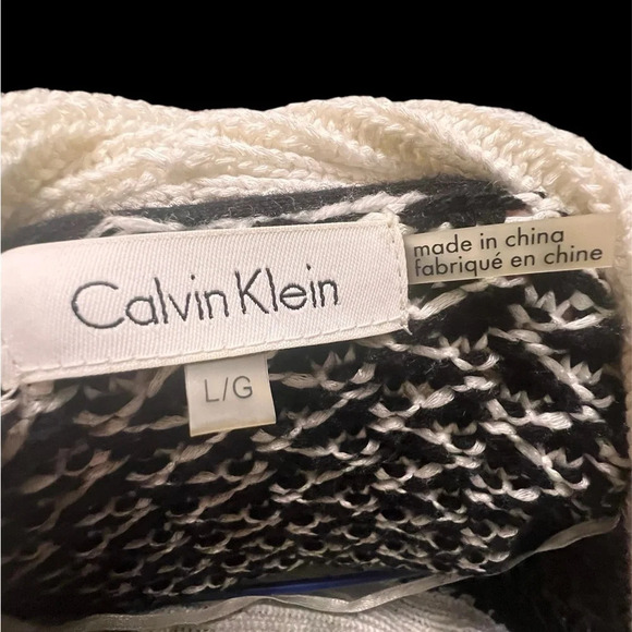Calvin Klein knit sweater size Large black and off white. Very warm. - Picture 4 of 5